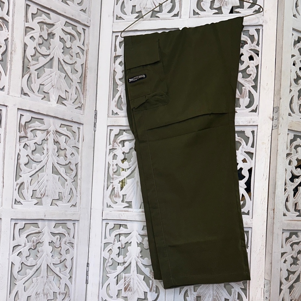 Source Unknown Dark Olive Cargo Pants